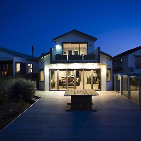 The Waterfront Escape Villa New Plymouth Eksteriør billede