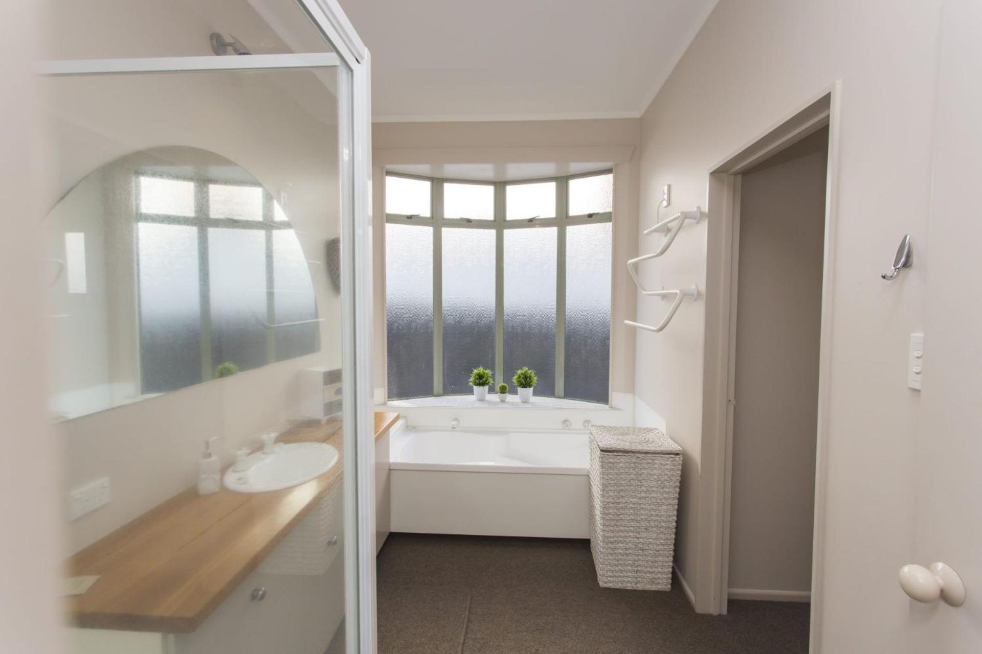 The Waterfront Escape Villa New Plymouth Eksteriør billede